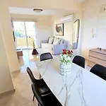 2br With Pool & Free Wi-fi Daire *