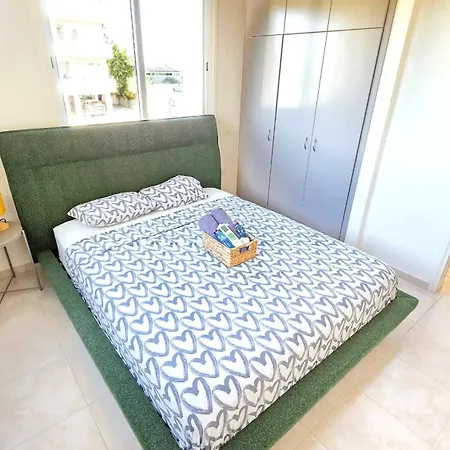 2br With Pool & Free Wi-fi * Larnaca