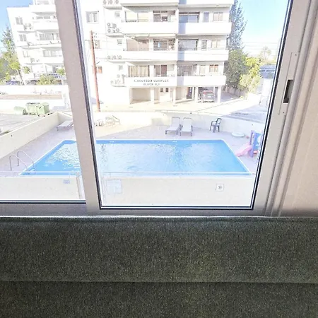 2br With Pool & Free Wi-fi Apartment *