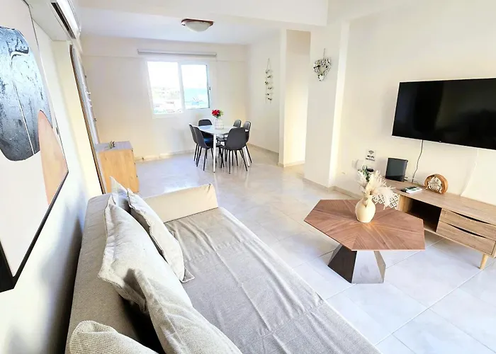 2br With Pool & Free Wi-fi Appartamento *