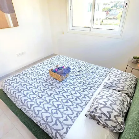 2br With Pool & Free Wi-fi