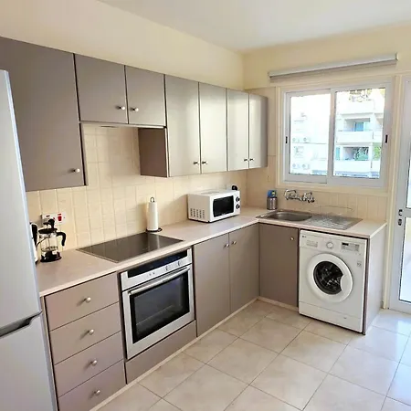 2br With Pool & Free Wi-fi *